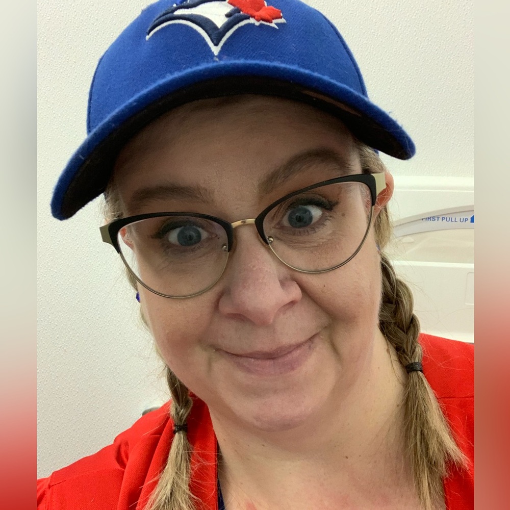 Meet your Posher, Sara
